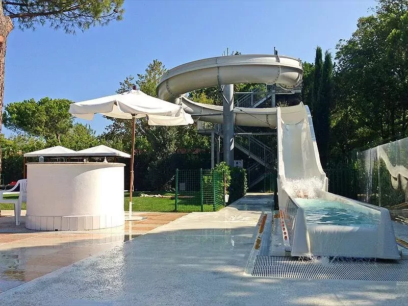 Hu Norcenni Girasole Village -