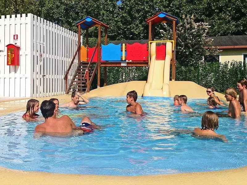 Hu Norcenni Girasole Village -