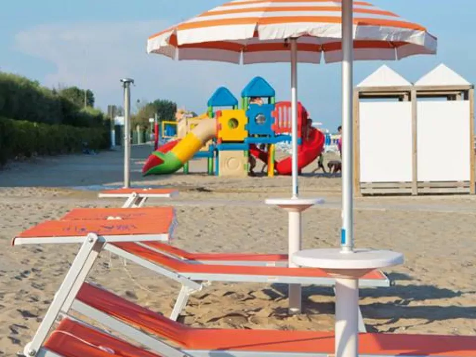 Hu Norcenni Girasole Village -