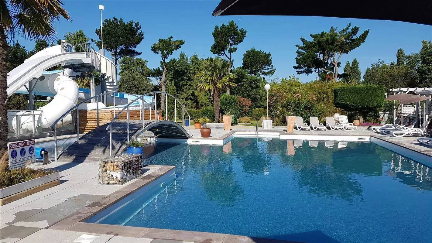 Camping du Menhir 