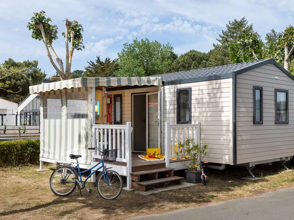 Camping Domaine des Salins 