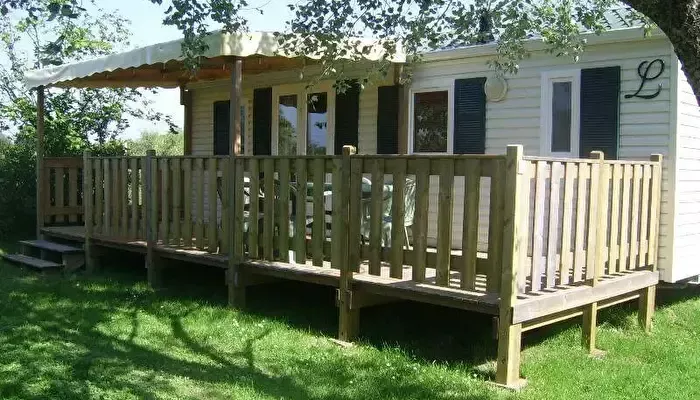 Camping Les Logeries 