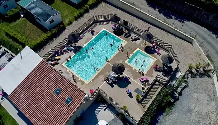 Camping Le Coin Charmant 