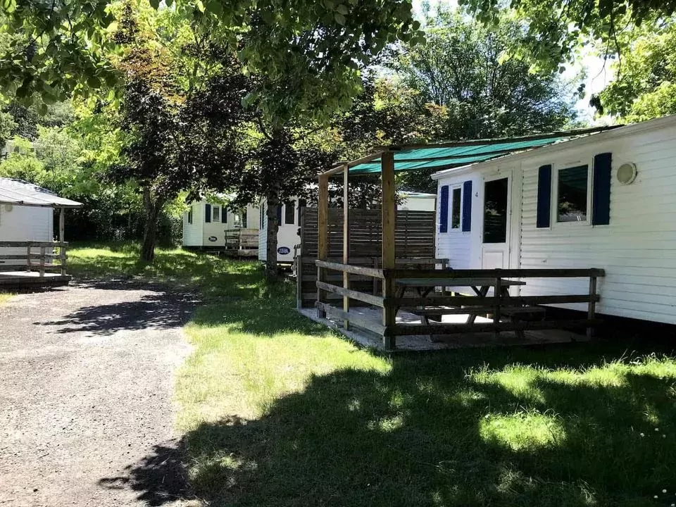 Camping La Bernede -