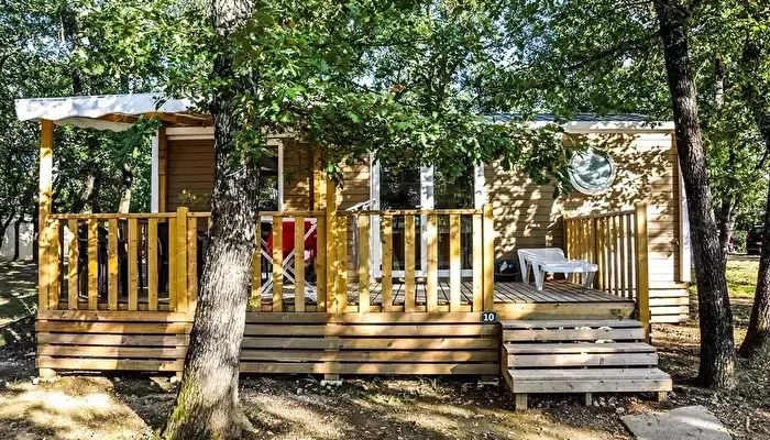 Camping LOmbrage 