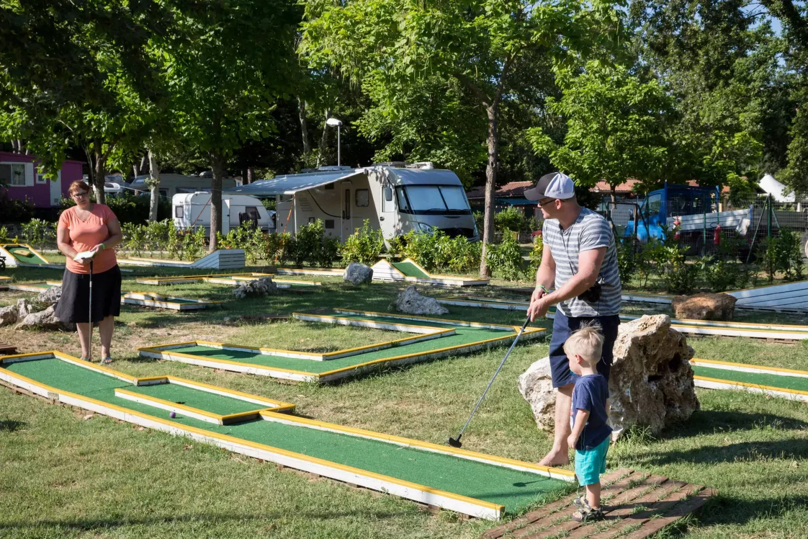 Hu I Pini Village -