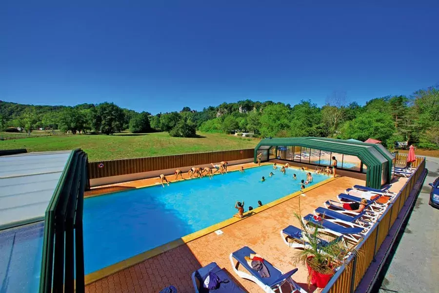 Camping Le Plein Air des Bories 