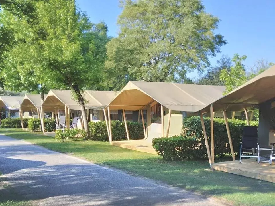 Camping Valkanela -