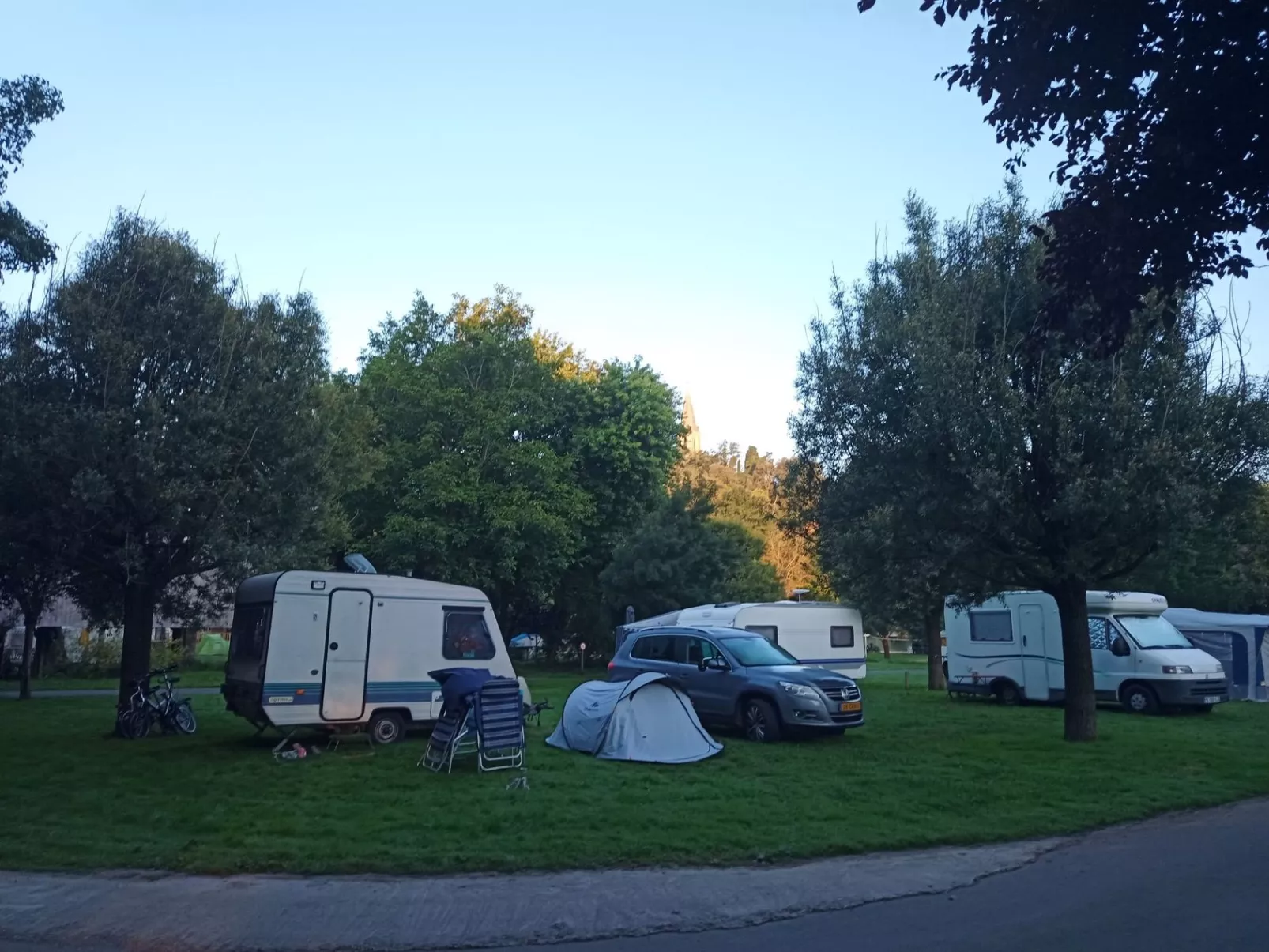 Camping Au Bord de Loire 