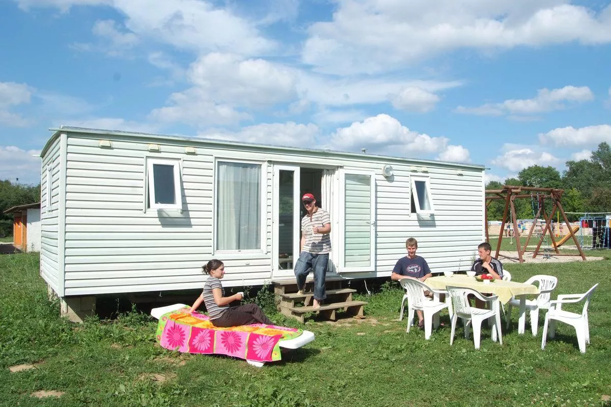 Camping Les Bords de Loue -