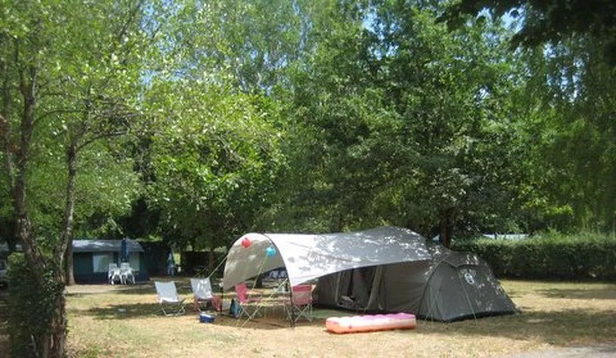 Camping Les 3 Lacs du Soleil -