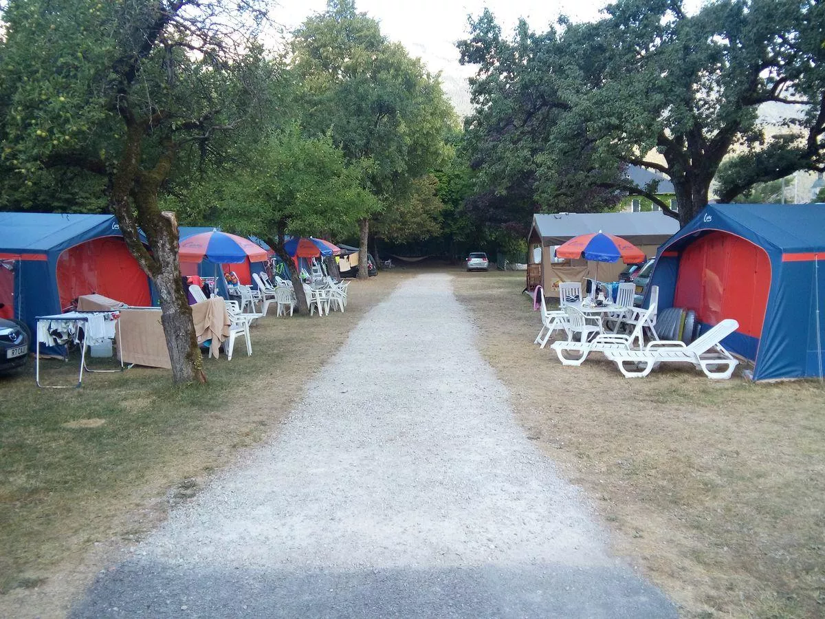 Camping La Ferme de la Serraz -