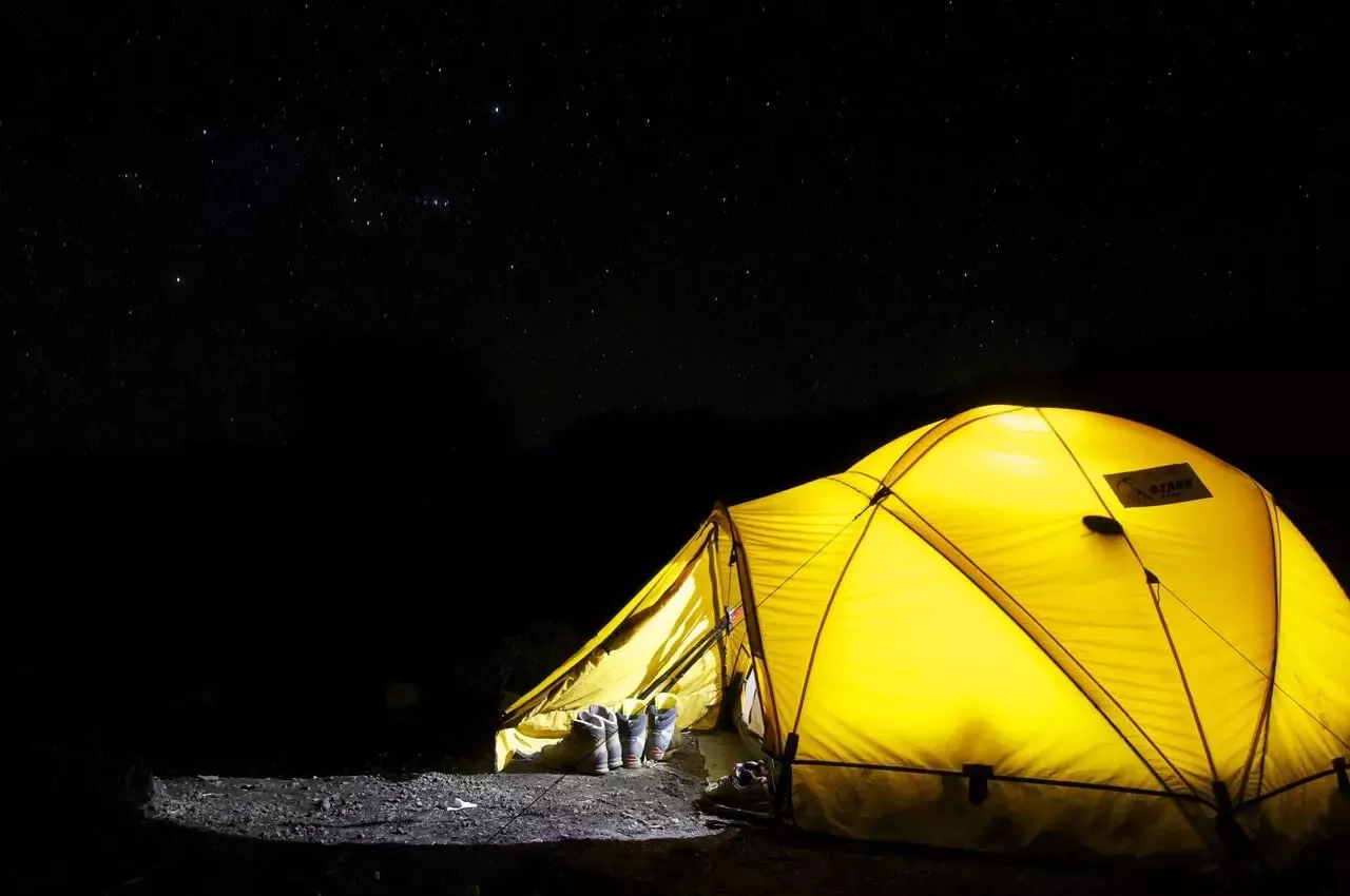 tent nacht