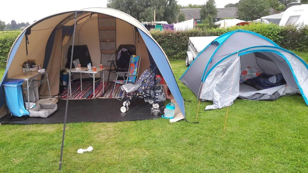 Camping De Adelaar-