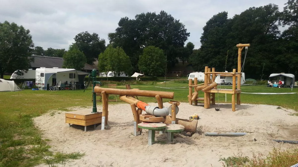 Camping De Adelaar-
