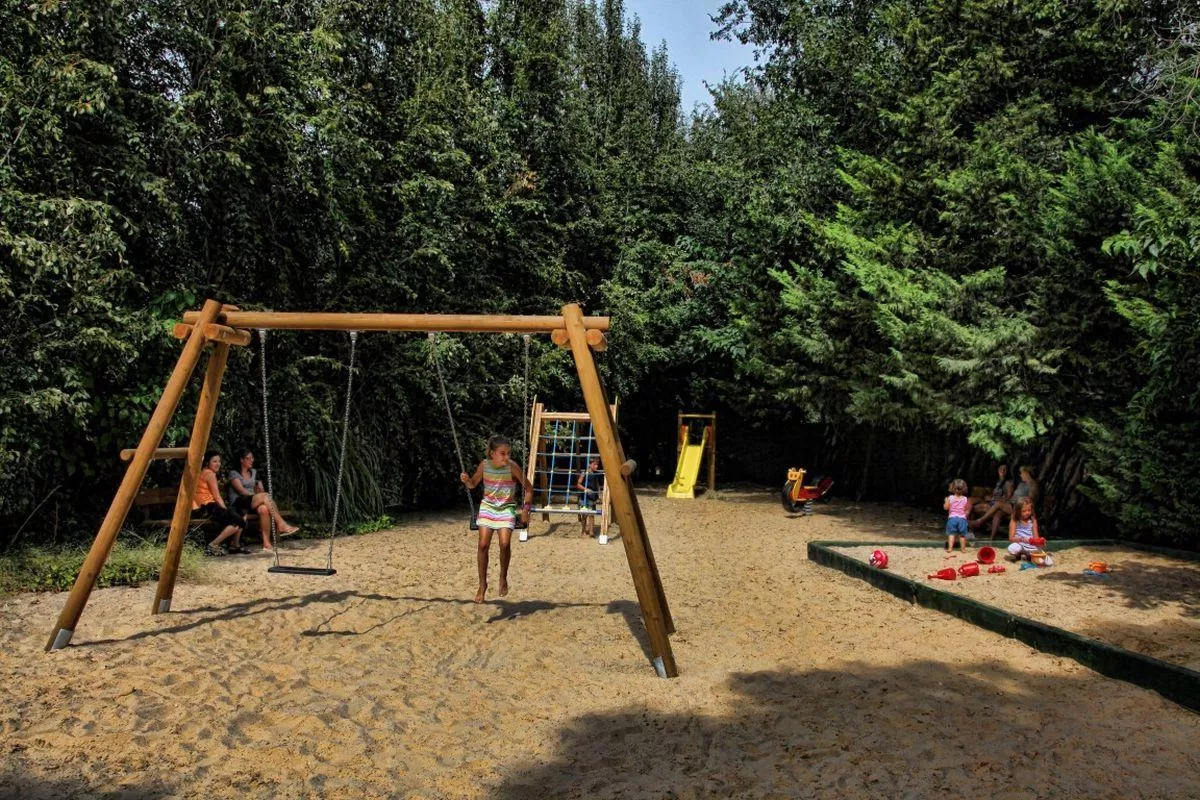 Lake Caspe Camping 