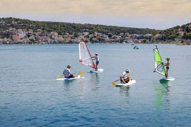 Camping Jezera Lovišća -