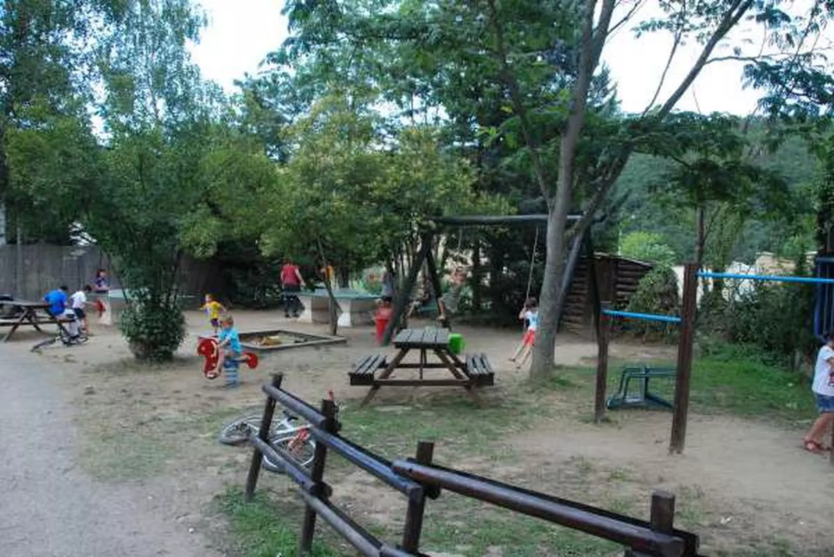 Camping Le Rotja -