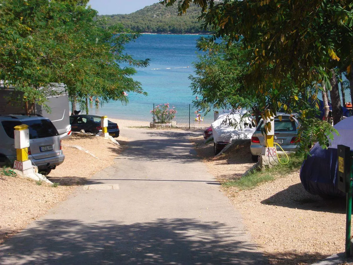 Camping Oaza Mira -