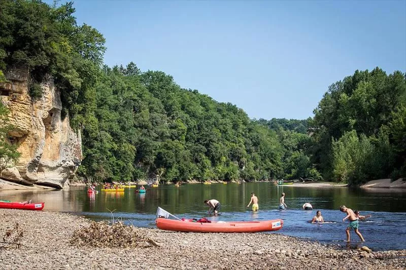 Camping Beau Rivage -