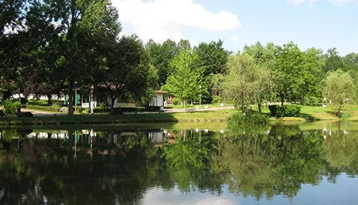 Camping Le Repaire -