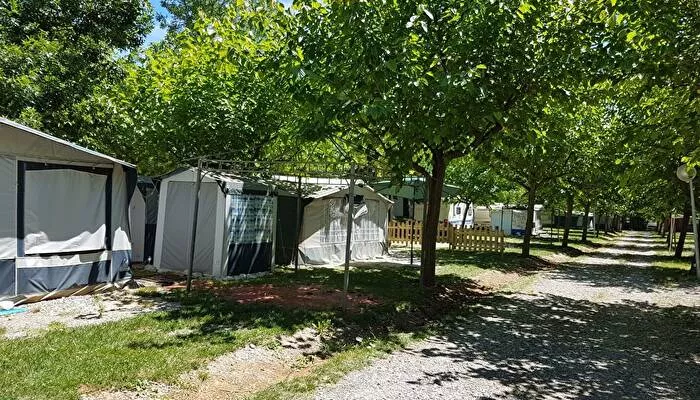 Camping La Soleia dOix-