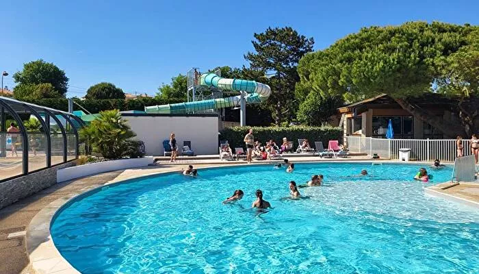 Flower Camping Le Nauzan-Plage -