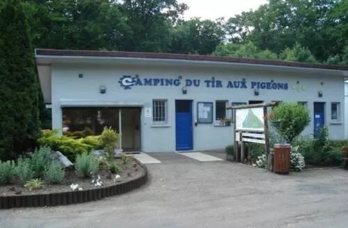Camping de Contrexéville -