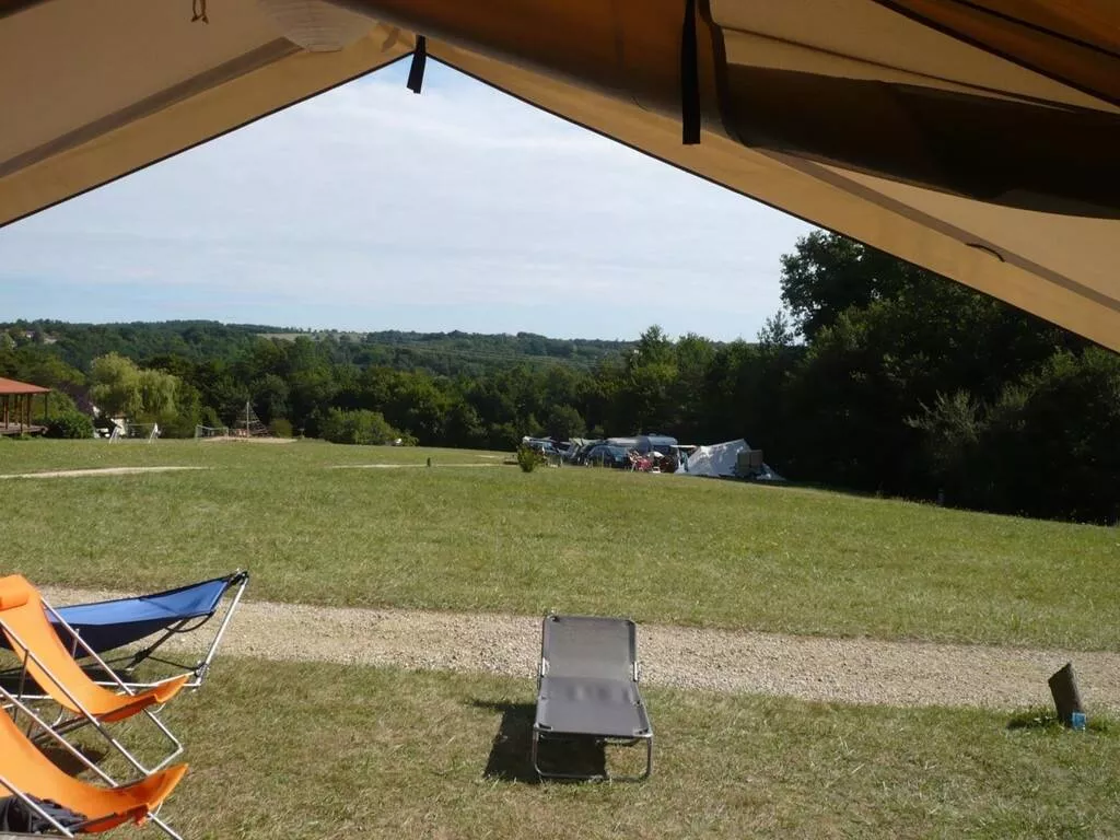 Camping Domaine de Corneuil -