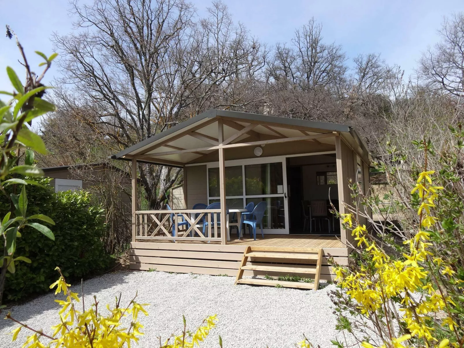 Flower Camping La Beaume -
