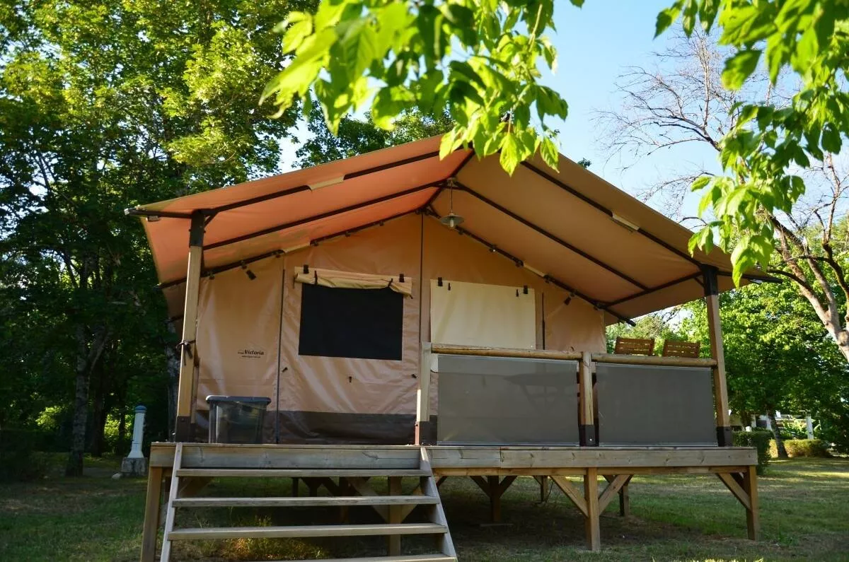 Camping Paradis Les Belles Rives -
