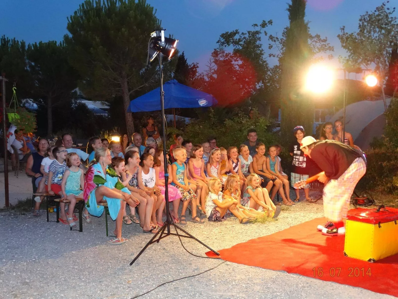Camping Domaine de Chadeyron -