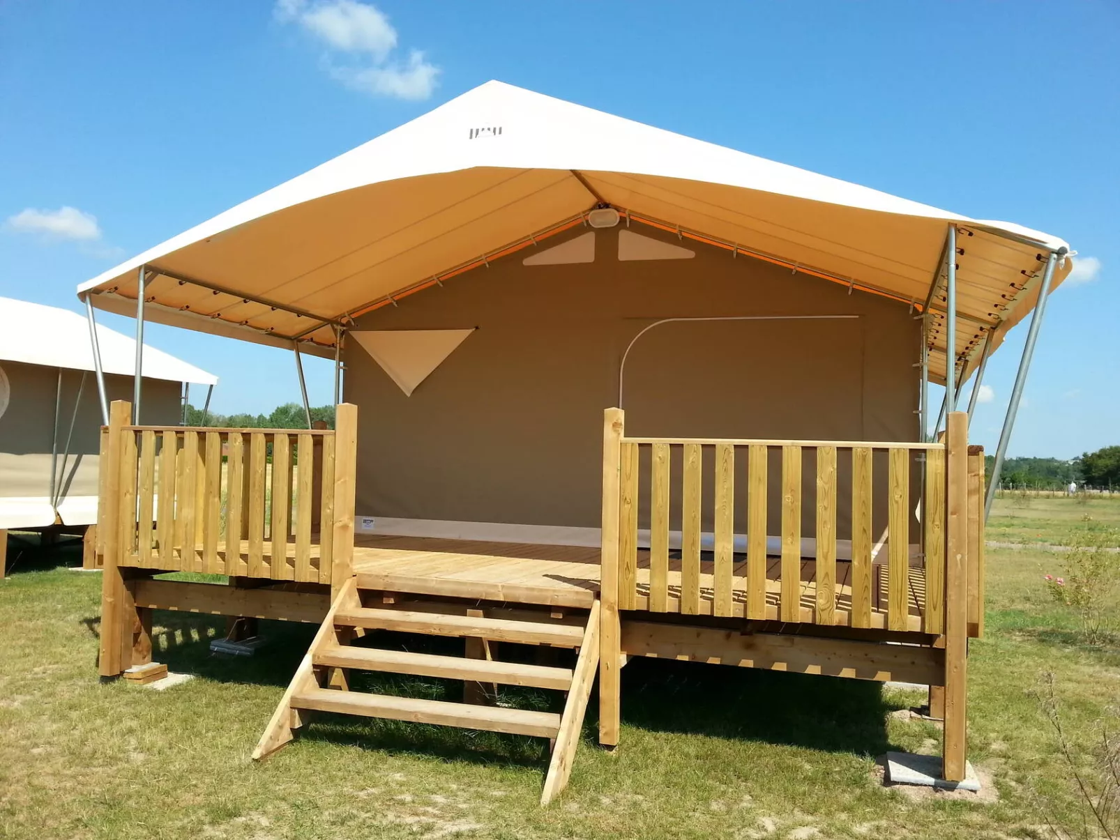 Flower Camping Loire et Châteaux -