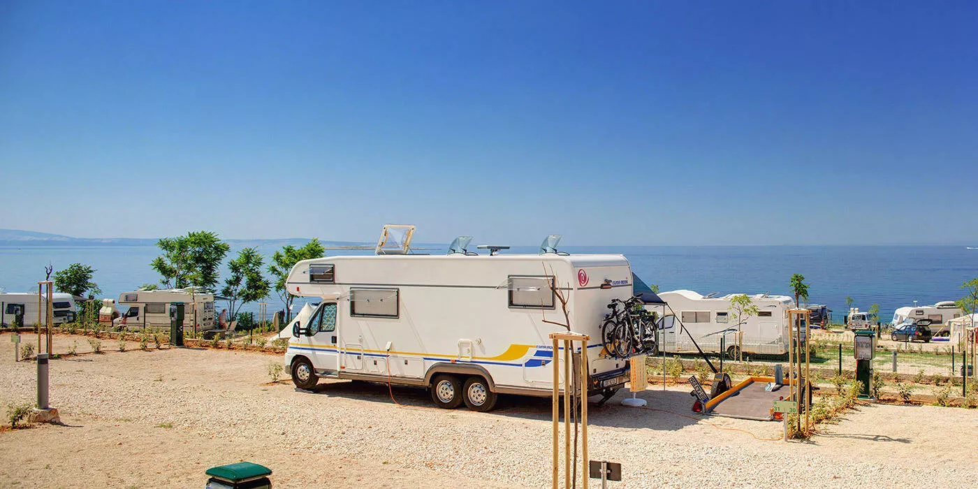 Skrila Sunny Camping 