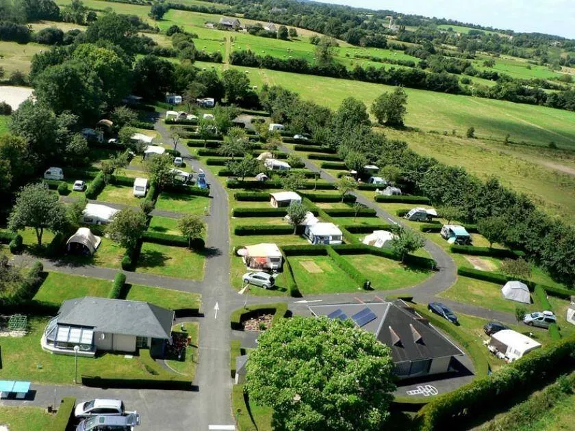 Camping Sous les Pommiers 