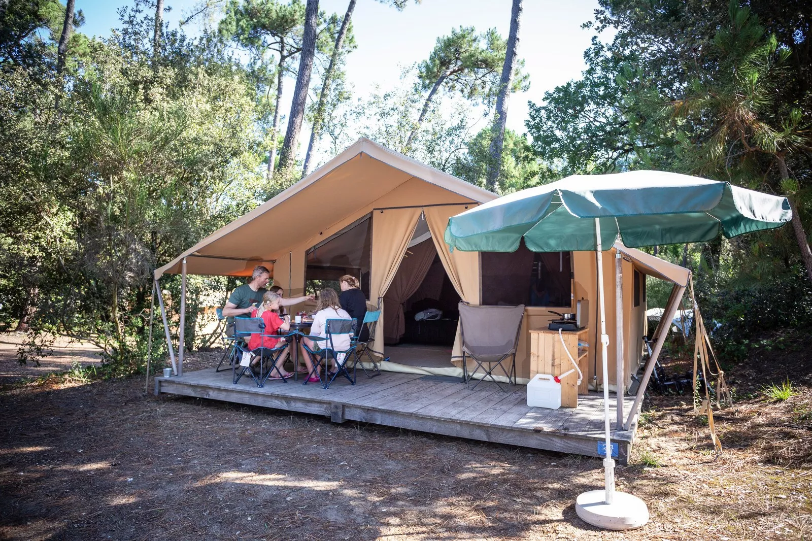 Camping Huttopia Oléron Les Pins 