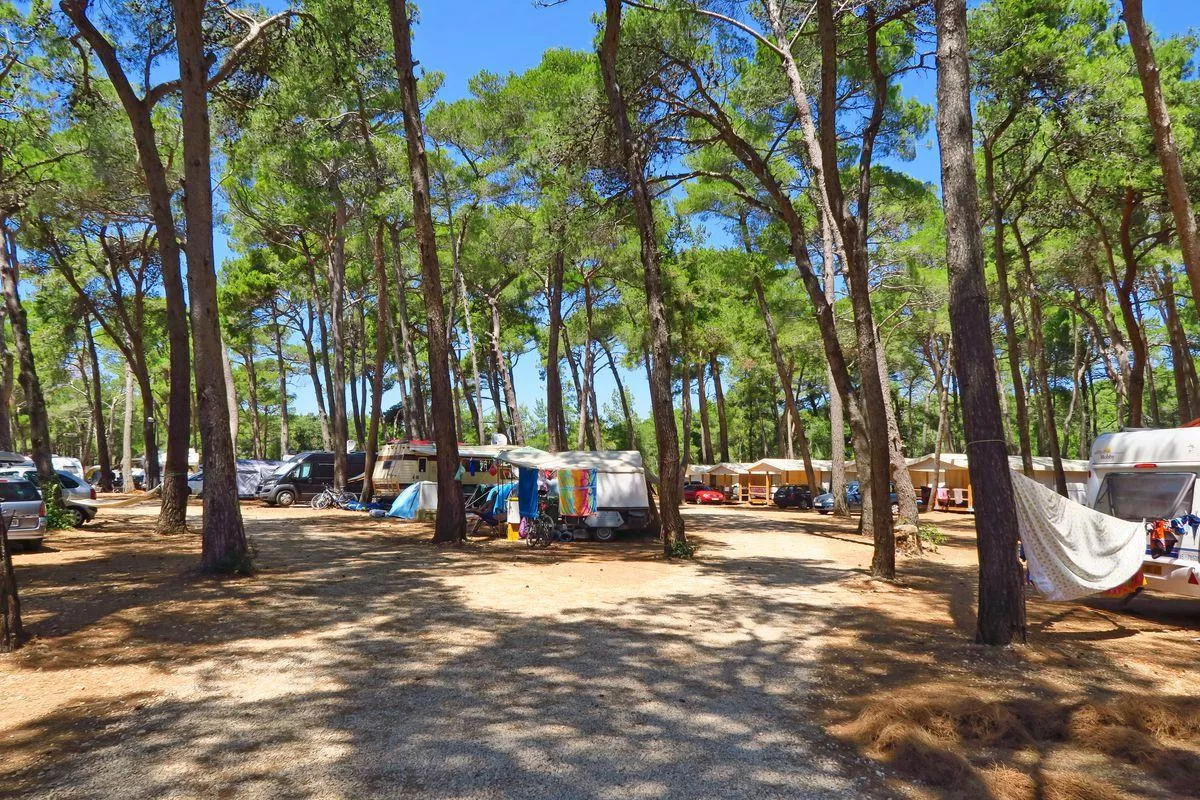 Camping Cikat -