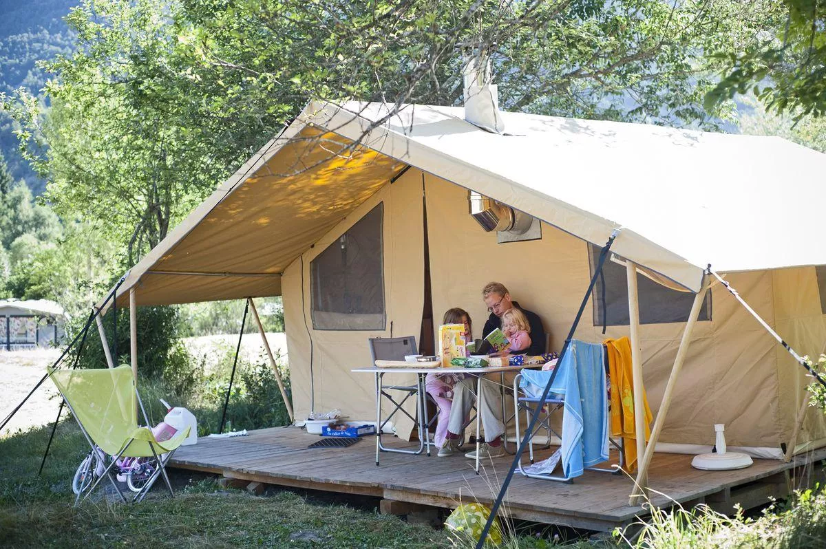 Camping Huttopia Vallouise -
