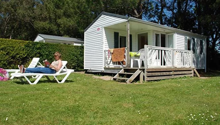 Camping Le Domaine dInly 