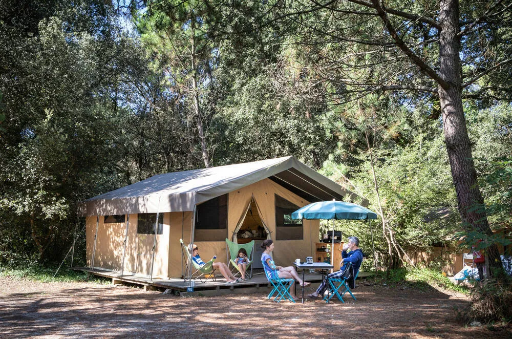 Camping Huttopia Oléron Les Pins -