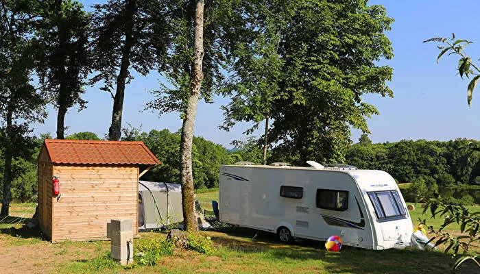 Camping Château Le Verdoyer 