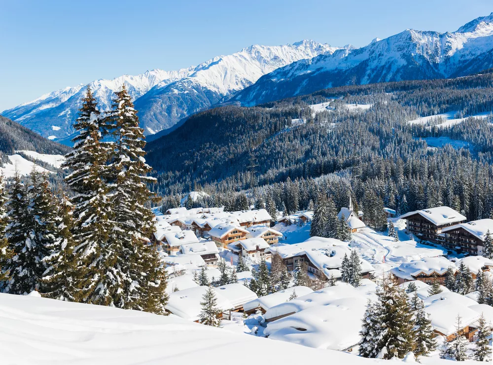 Winterachtig landschap in de bergen van Tirol